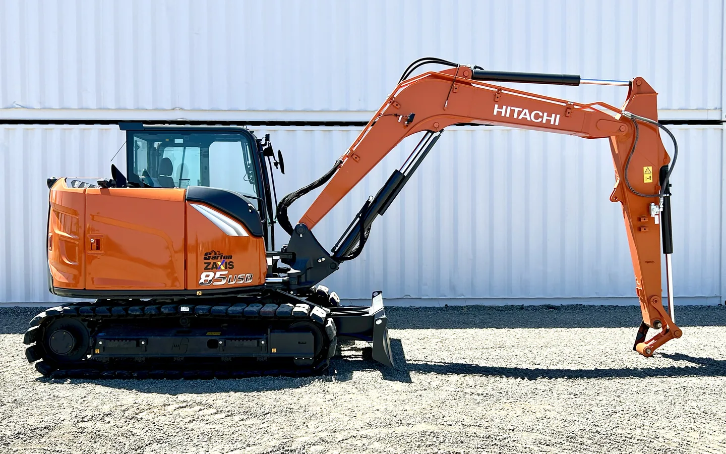 Hitachi LANDCROS ZX85USB-7