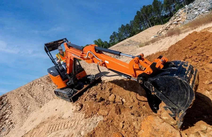 Hitachi LANDCROS ZX26U-5N at work