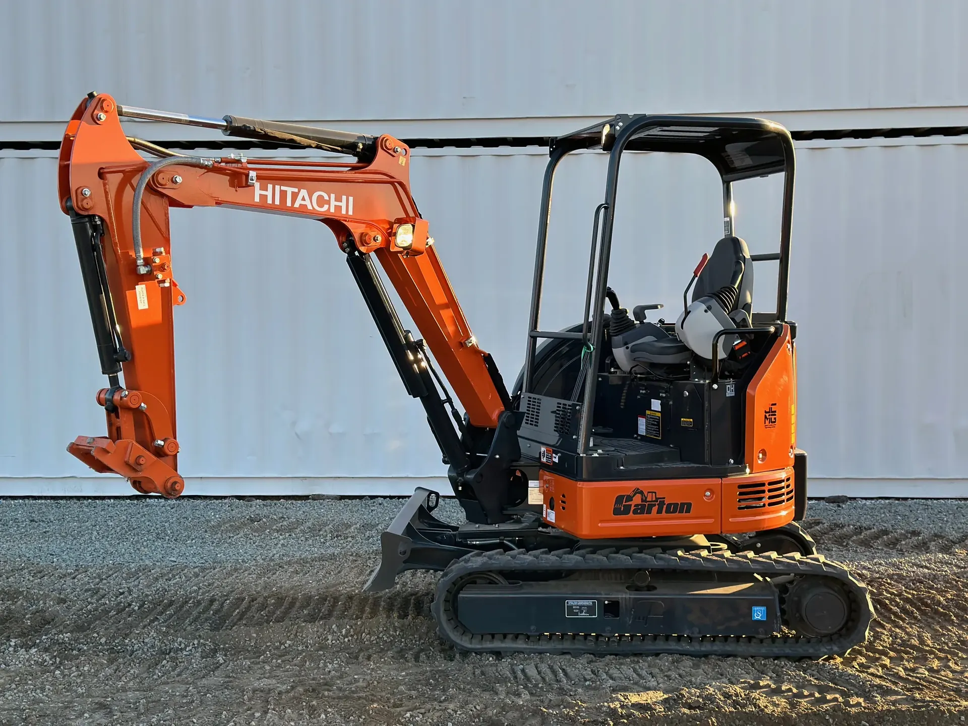 Hitachi LANDCROS Compact Excavators