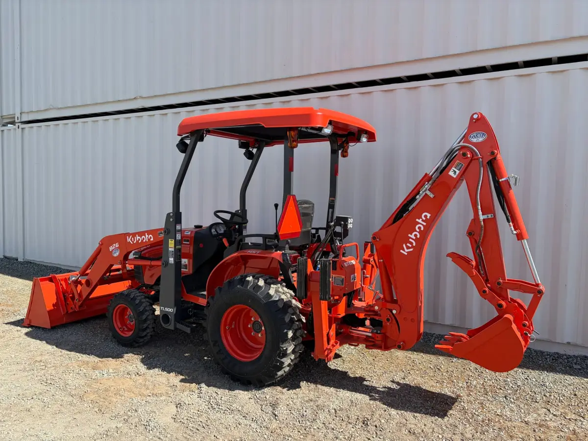 Actual stock photo of Kubota Construction B26, stock 026616