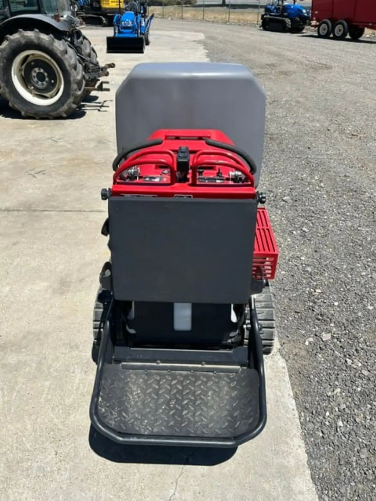 Actual stock photo of Toro 2500-TS, stock 022539