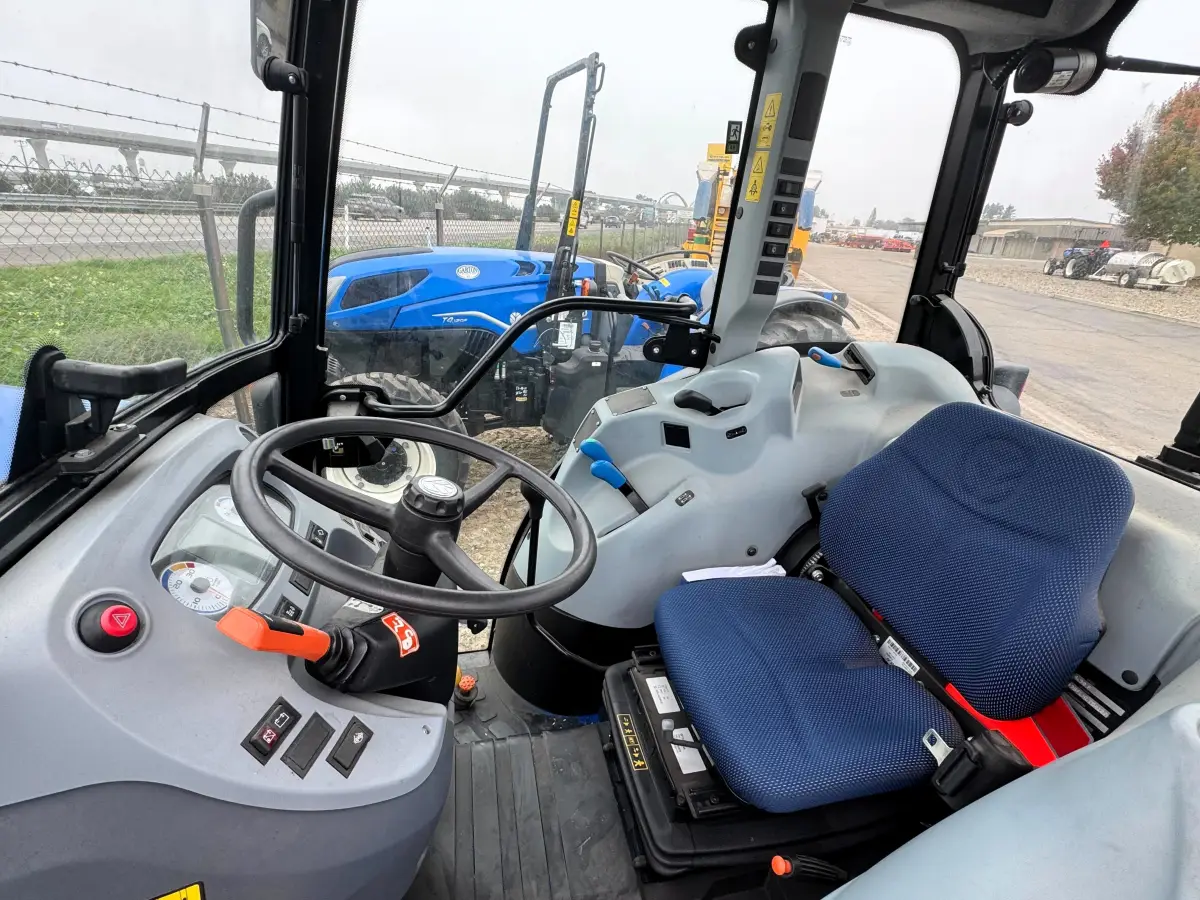 Actual stock photo 5 of 2022 New Holland T4.90F, stock F92617