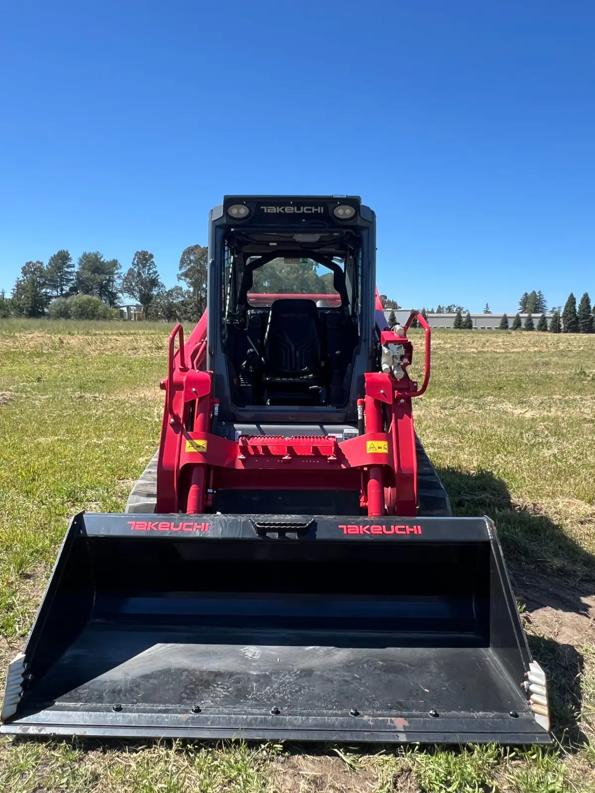Actual stock photo 3 of Takeuchi TL12V2-CRHR, stock 008140