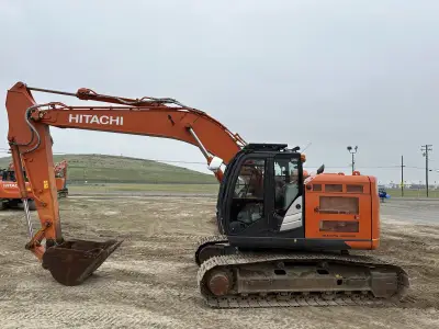 Actual stock photo of Hitachi LANDCROS ZX225USRK-6, stock 017861