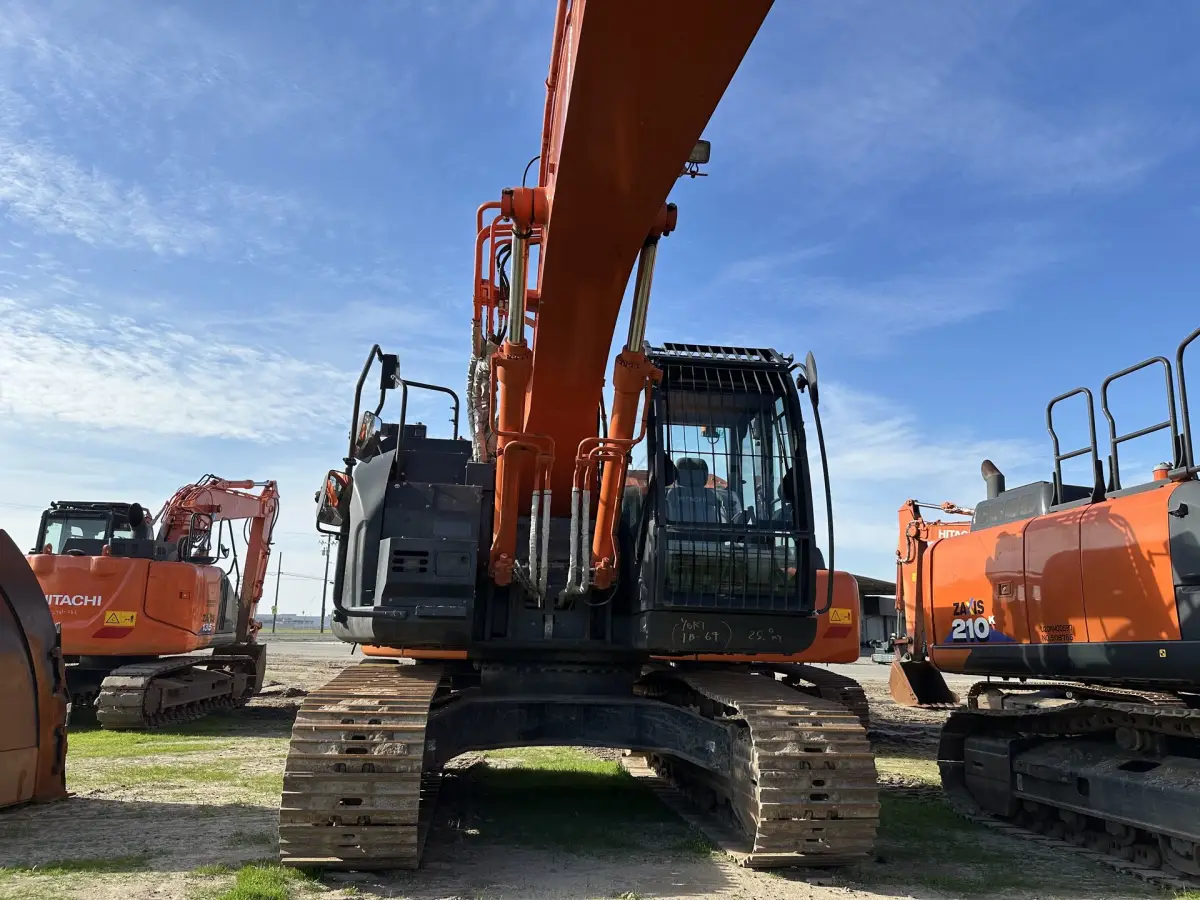 Actual stock photo of 2021 Hitachi LANDCROS ZX225USRK-6, stock 017861