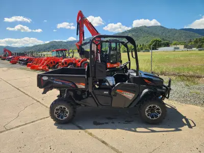 New Kubota RTVXG850 4wd Gas powered Side X Side