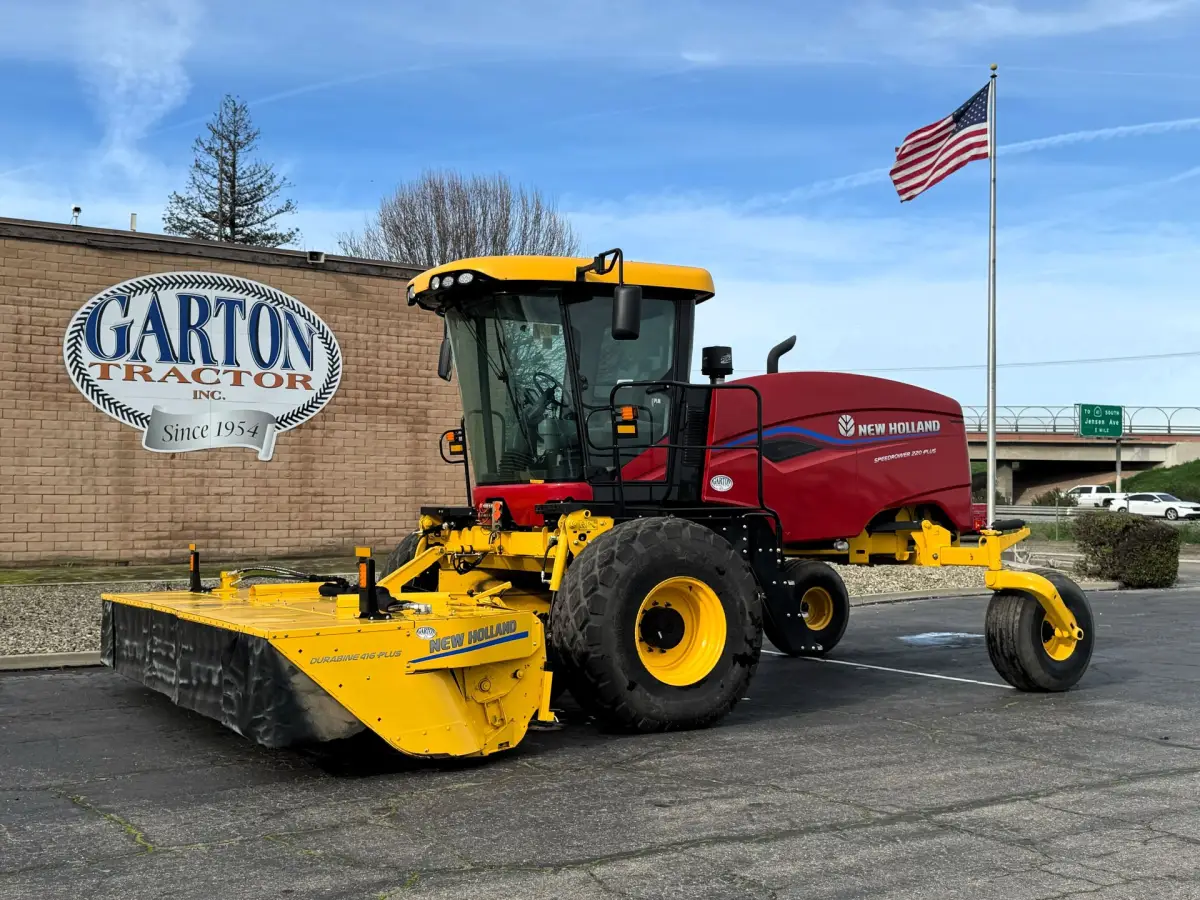 2024 New Holland SP220 PLUS Self propelled Windrower