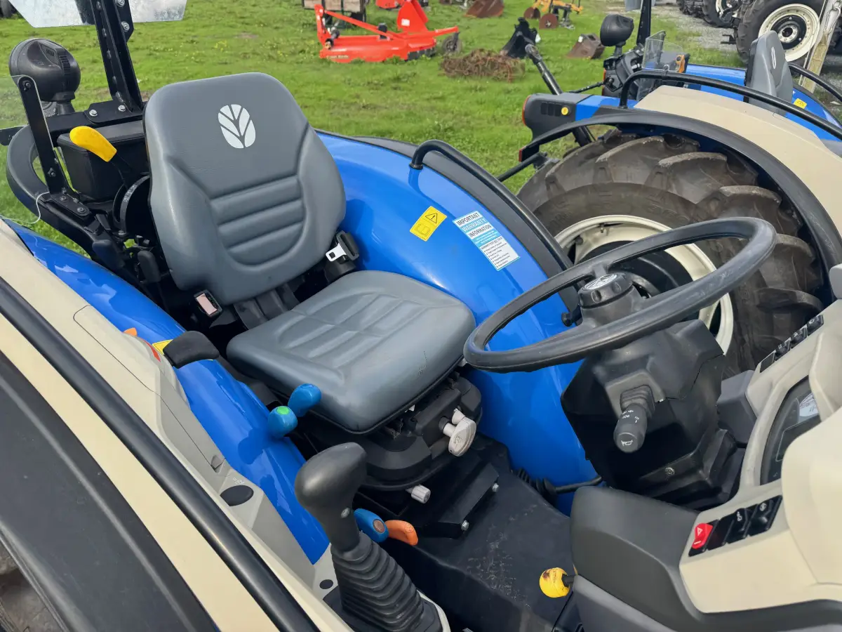 Actual stock photo 4 of New Holland T4.80V T4B, stock 022766