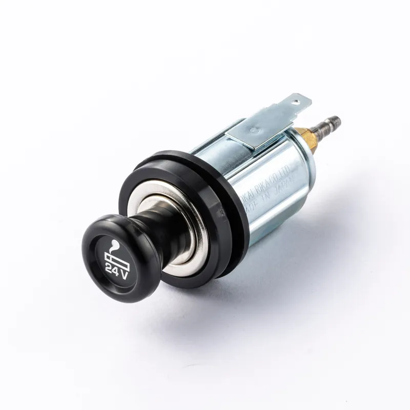 Hitachi part 4653906, LIGHTER, 24V