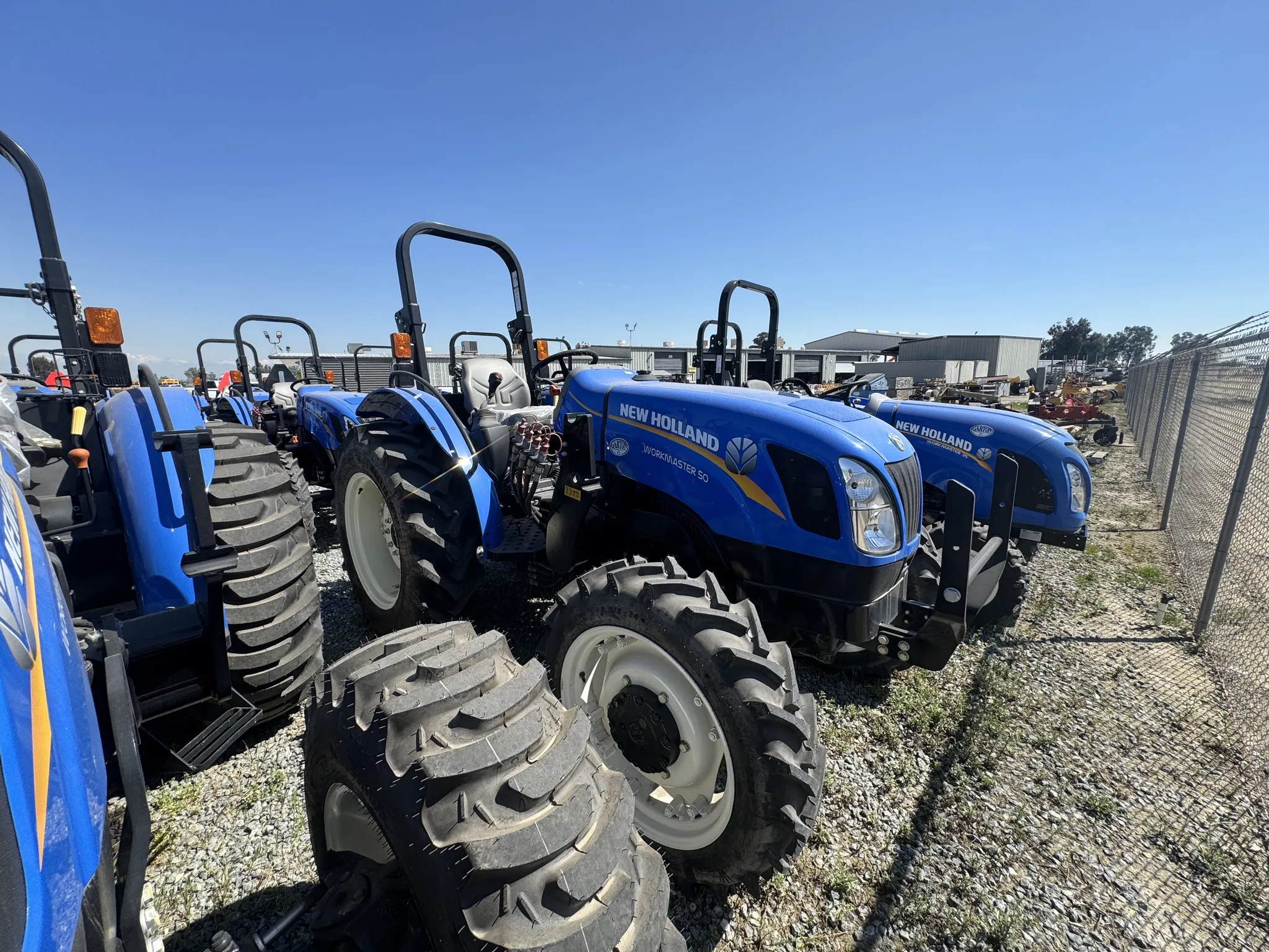 Actual stock photo of New Holland WMR 50, stock 004893