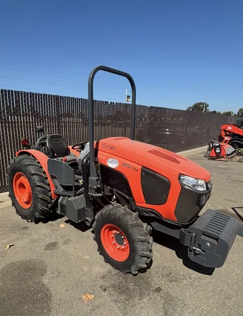 Actual stock photo 2 of Kubota M5N-111HD24, stock 008176