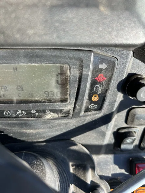 Actual stock photo 5 of 2026 Kubota LX3520SUHSDC, stock 030921