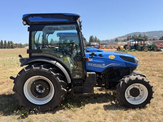 Actual stock photo 2 of 2023 New Holland T4.100F T4B, stock 029938