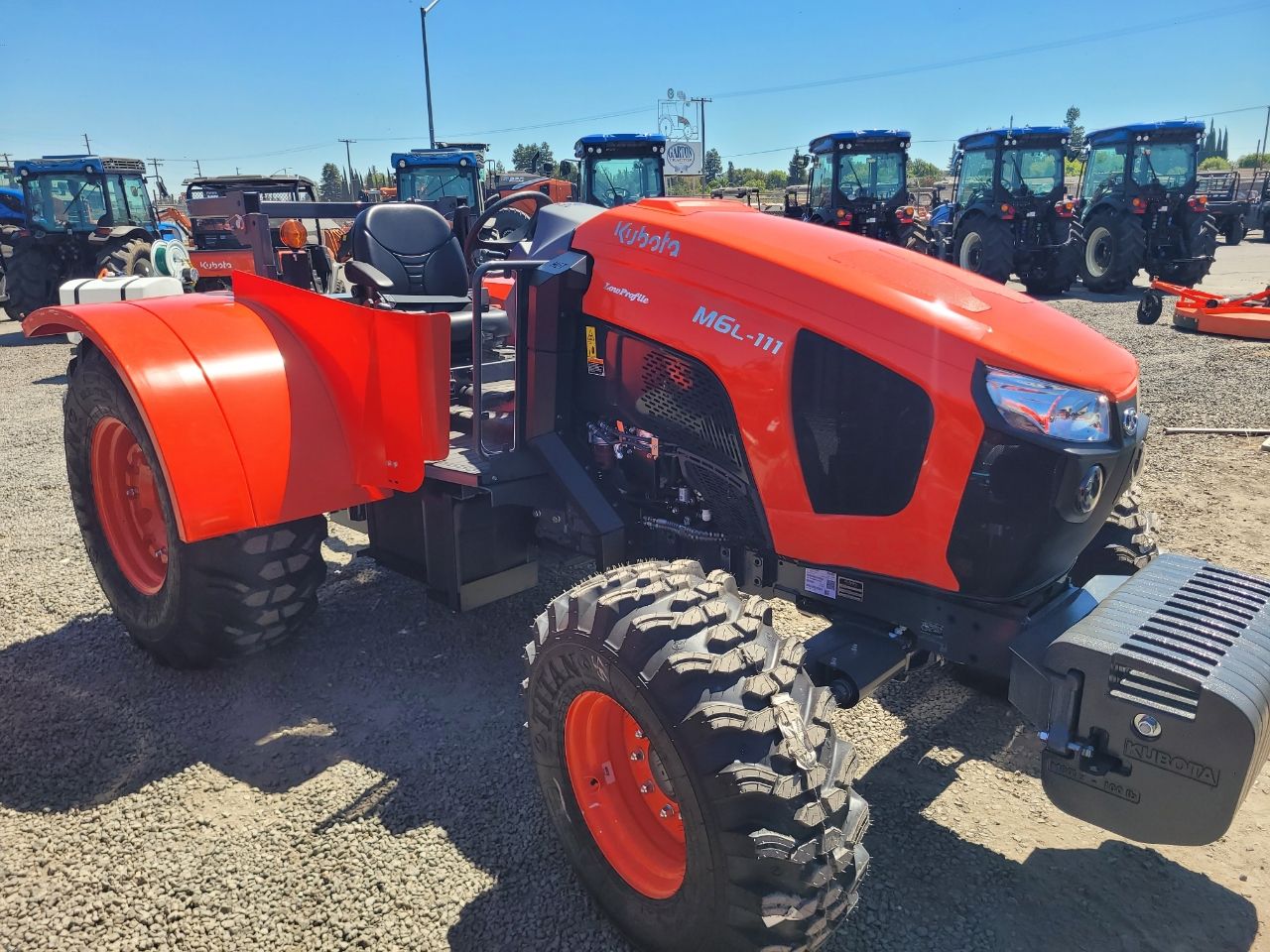 Actual stock photo of Kubota M6L-111SDS, stock 026184