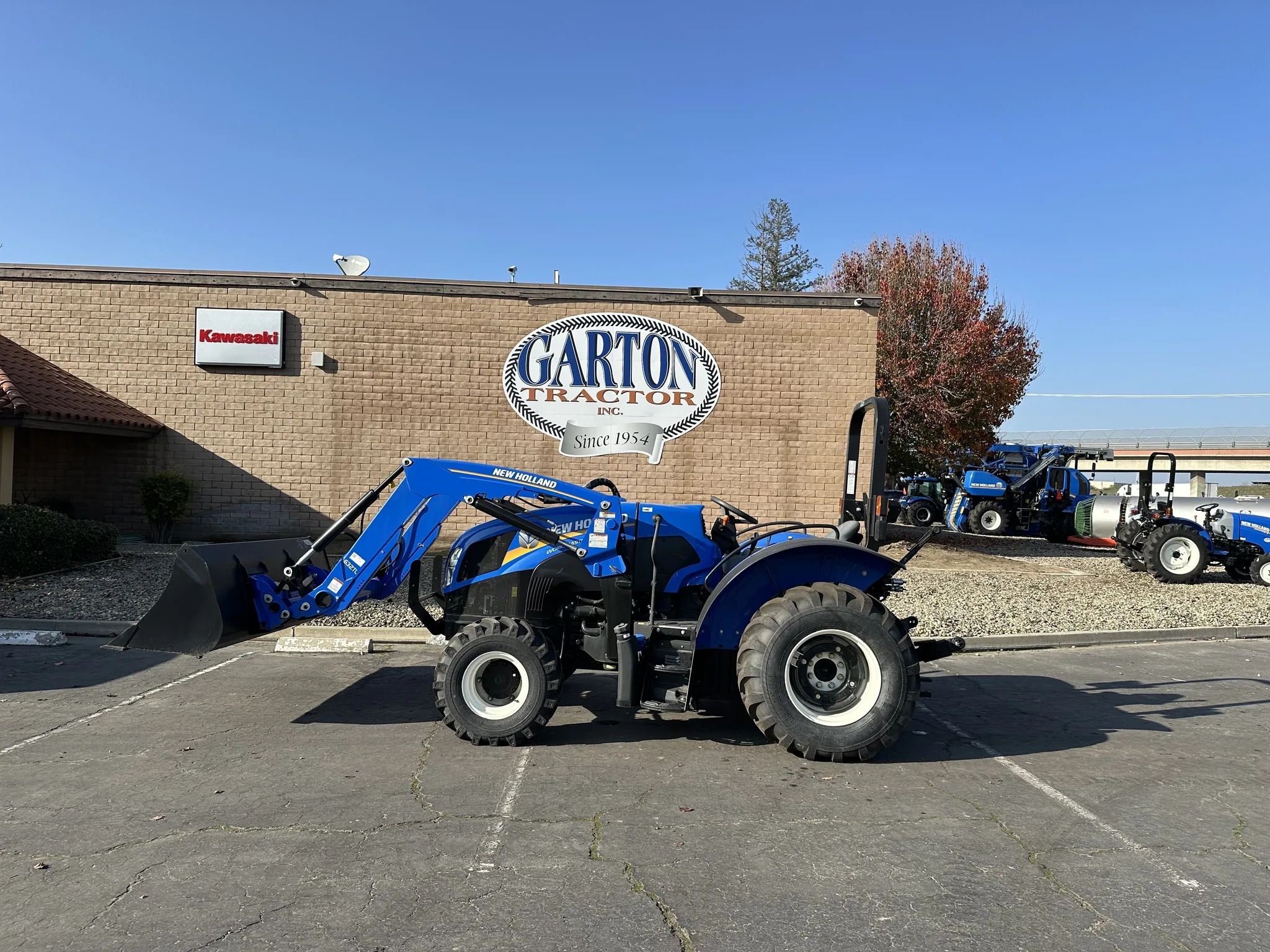 Actual stock photo of New Holland WMR 120, stock 000105