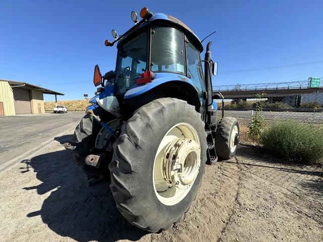 Actual stock photo 3 of 2013 New Holland TS6.140C4WD, stock 026792