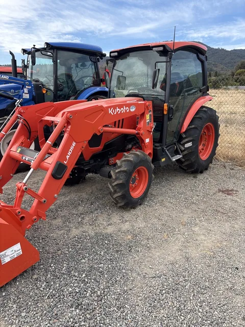 Actual stock photo 2 of Kubota L6070PRMC, stock 024417
