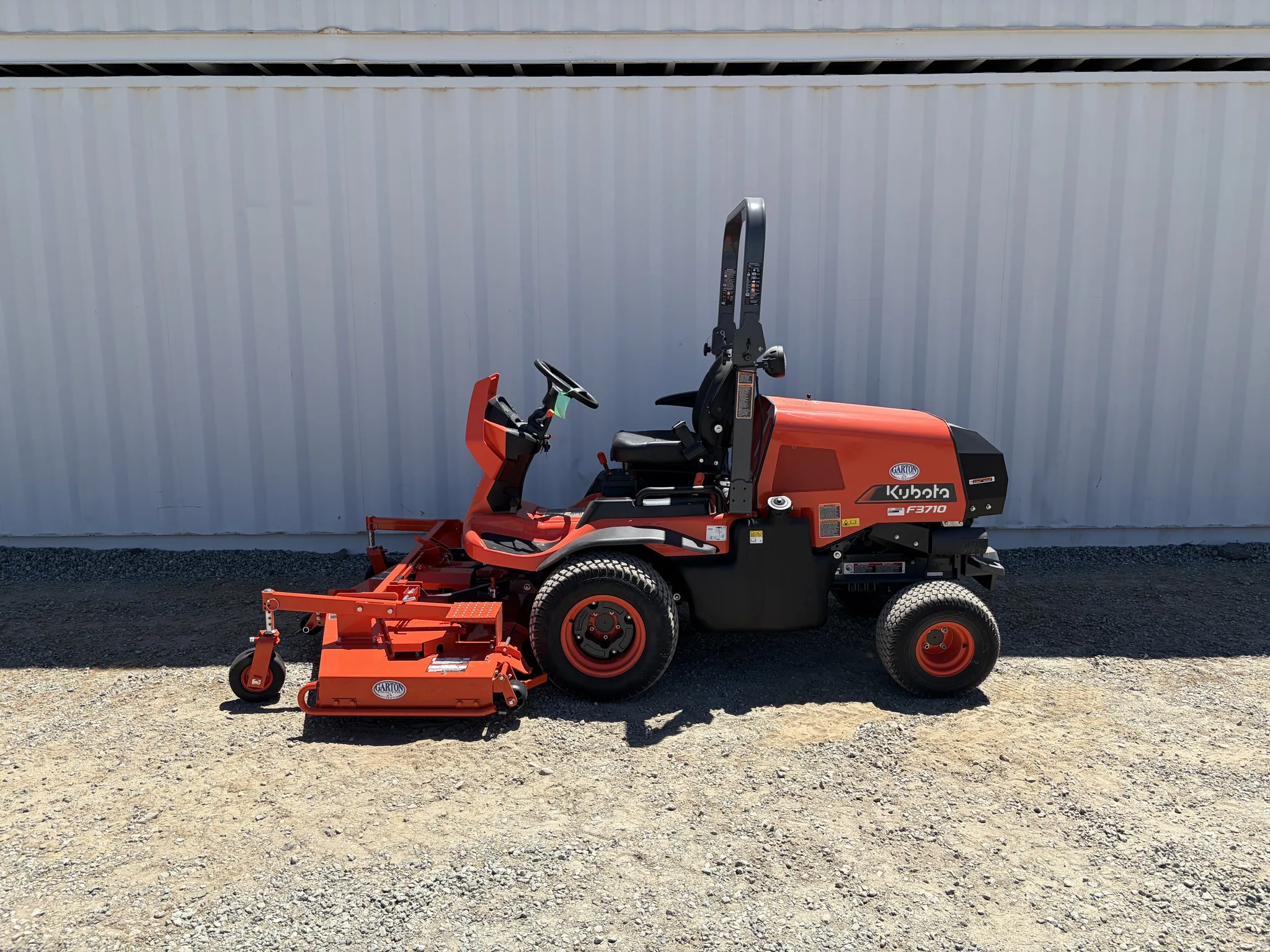 Actual stock photo of Kubota F3710, stock 016299