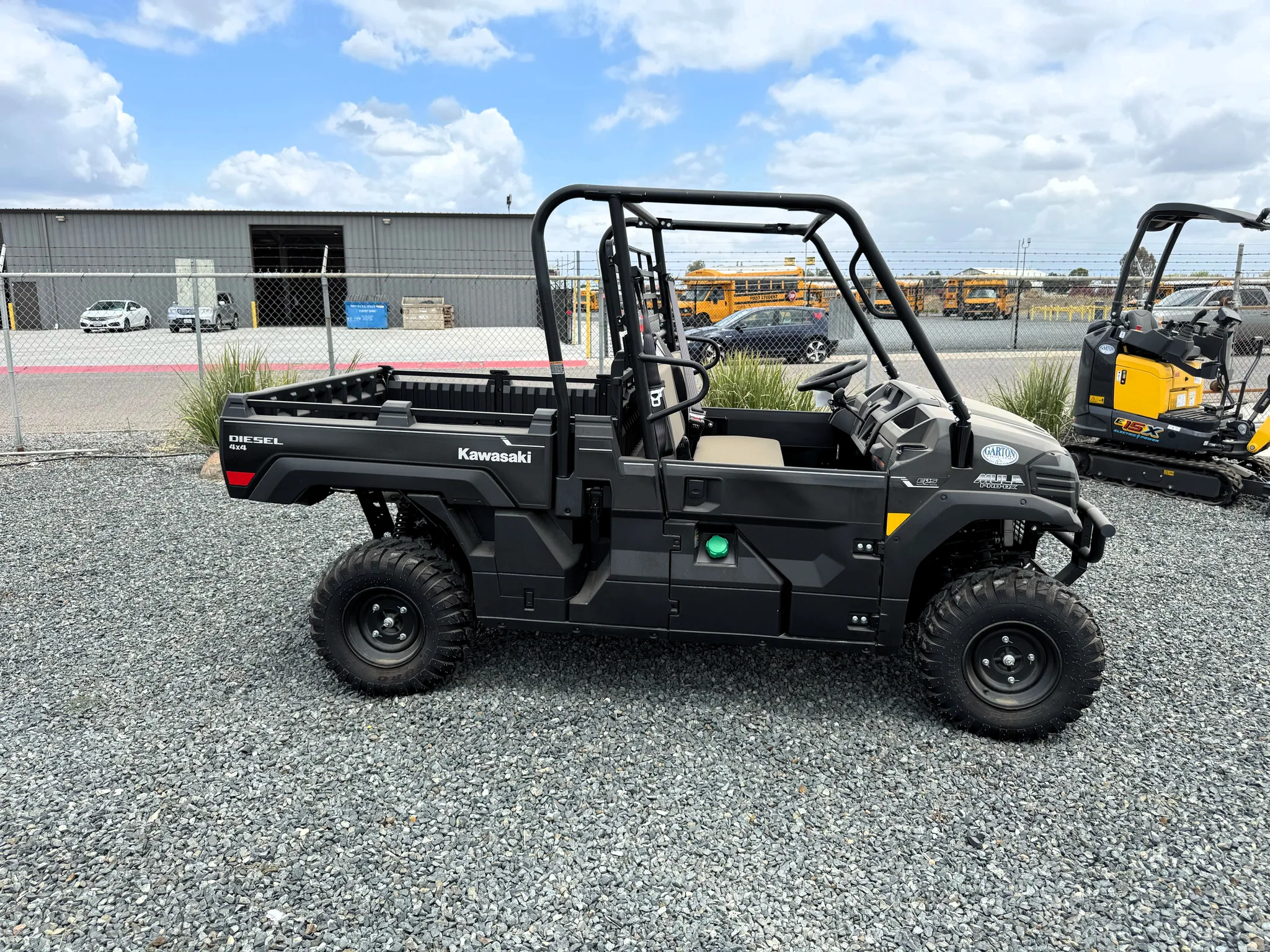 Actual stock photo of Kawasaki PRO-DX EPS, stock 024211