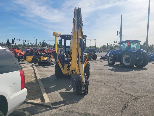 Actual stock photo 4 of New Holland B95D, stock 000045