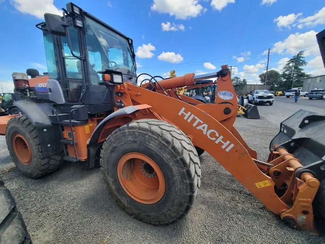 Actual stock photo 2 of Hitachi LANDCROS ZW150-6HL, stock 028019