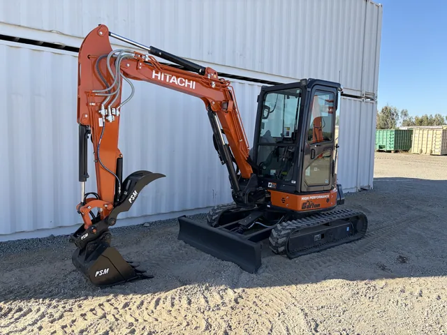 Actual stock photo 2 of Hitachi LANDCROS ZX35U-5N, stock 021888