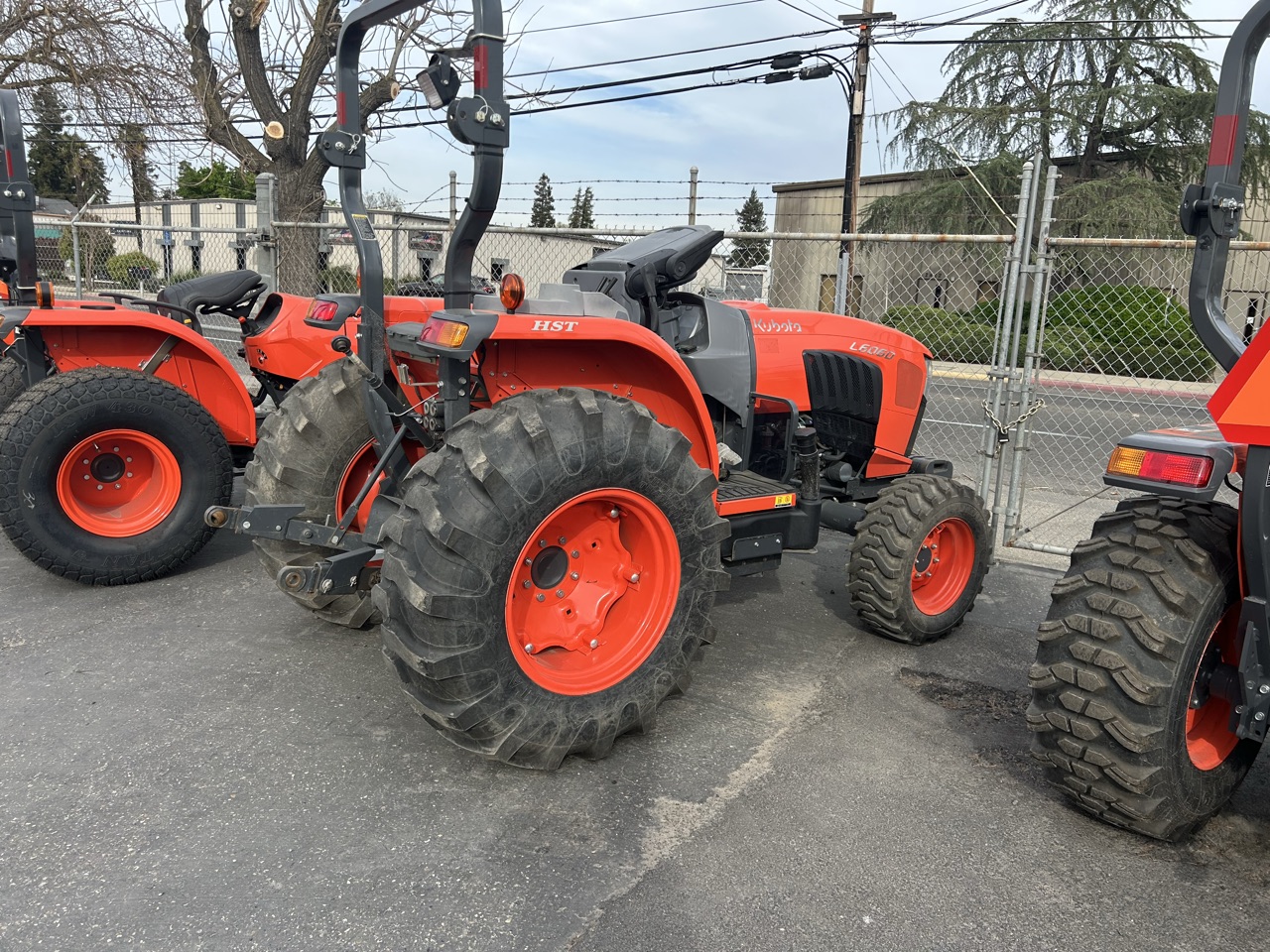 Actual stock photo of Kubota L6060HST, stock 025458