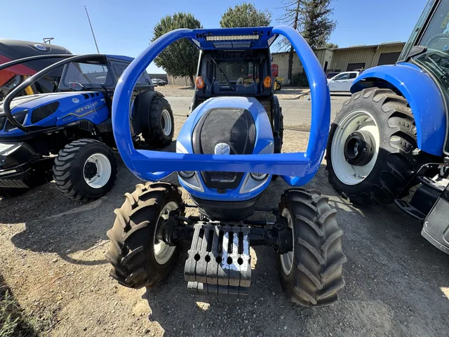 Actual stock photo 2 of 2024 New Holland T4.110F T4B, stock 011938