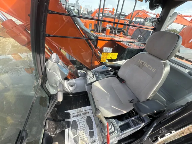 Actual stock photo 4 of 2019 Hitachi LANDCROS ZX120-6, stock 017864