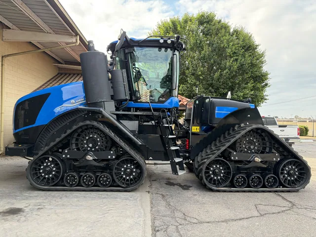 Actual stock photo 2 of 2026 New Holland T9.655, stock 027349