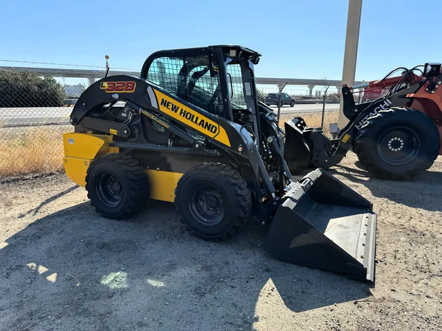 Actual stock photo 2 of 2025 New Holland L328, stock 023911