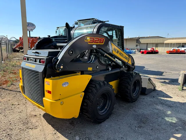 Actual stock photo 3 of 2025 New Holland L328, stock 023911