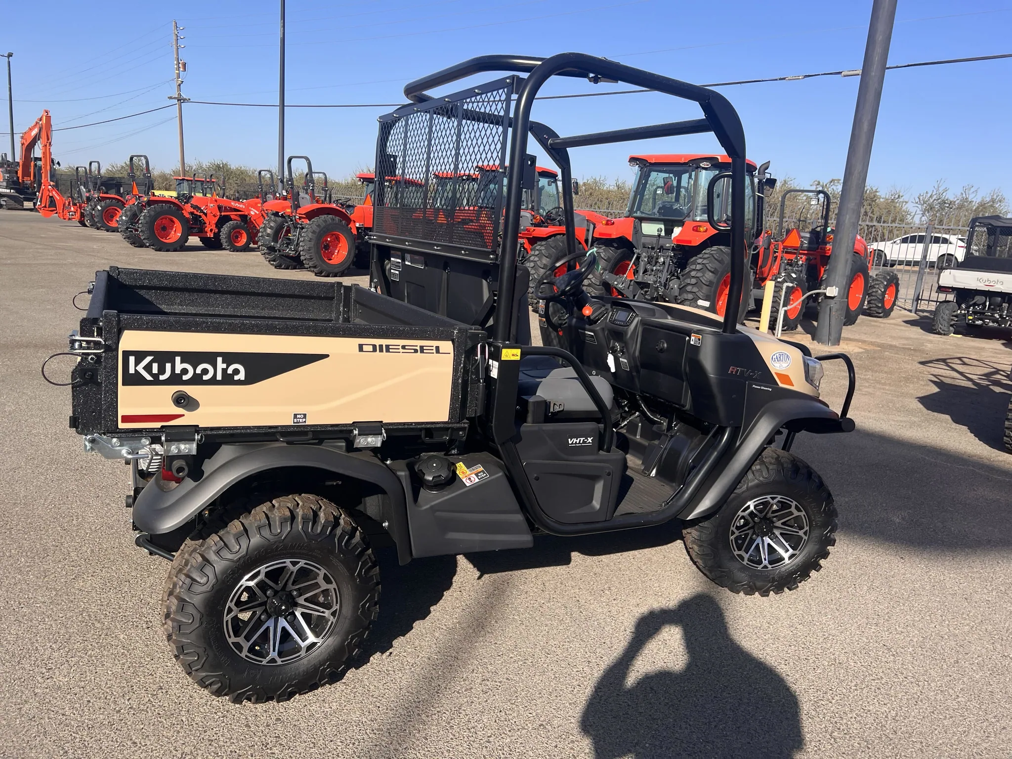 Actual stock photo of Kubota RTVX2-PDLHS-, stock 028034