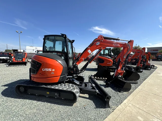 Actual stock photo 2 of Kubota Construction U55-5R3AP, stock 020521