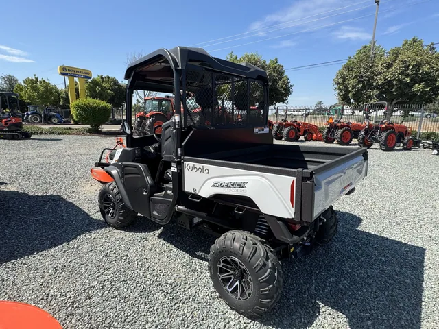 Actual stock photo 3 of 2024 Kubota RTVXG850EVGL, stock 014973