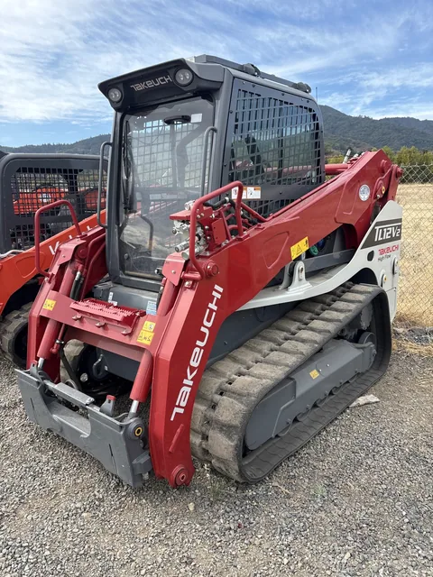 Actual stock photo 2 of Takeuchi TL12V2-CRHR, stock 011418