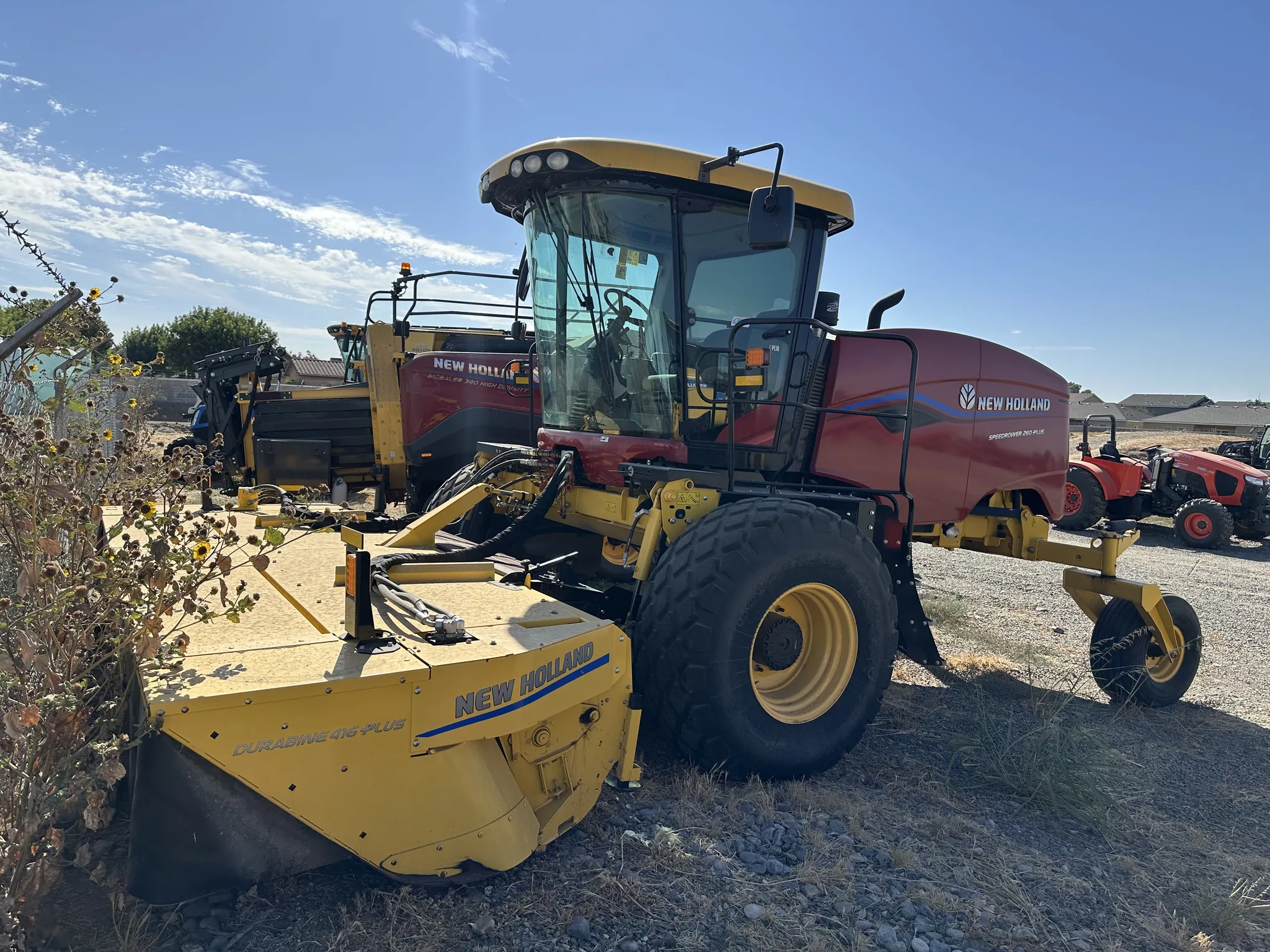 Actual stock photo of New Holland SP260 PLUS, stock 001338