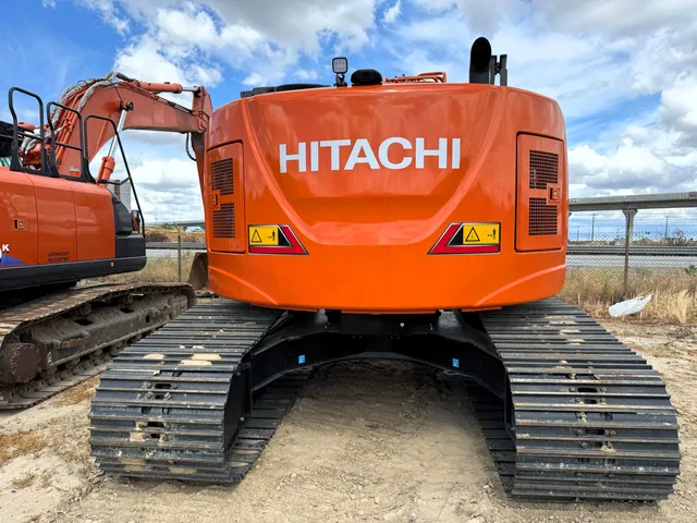 Actual stock photo 2 of Hitachi LANDCROS ZX245USLC-7, stock 026394