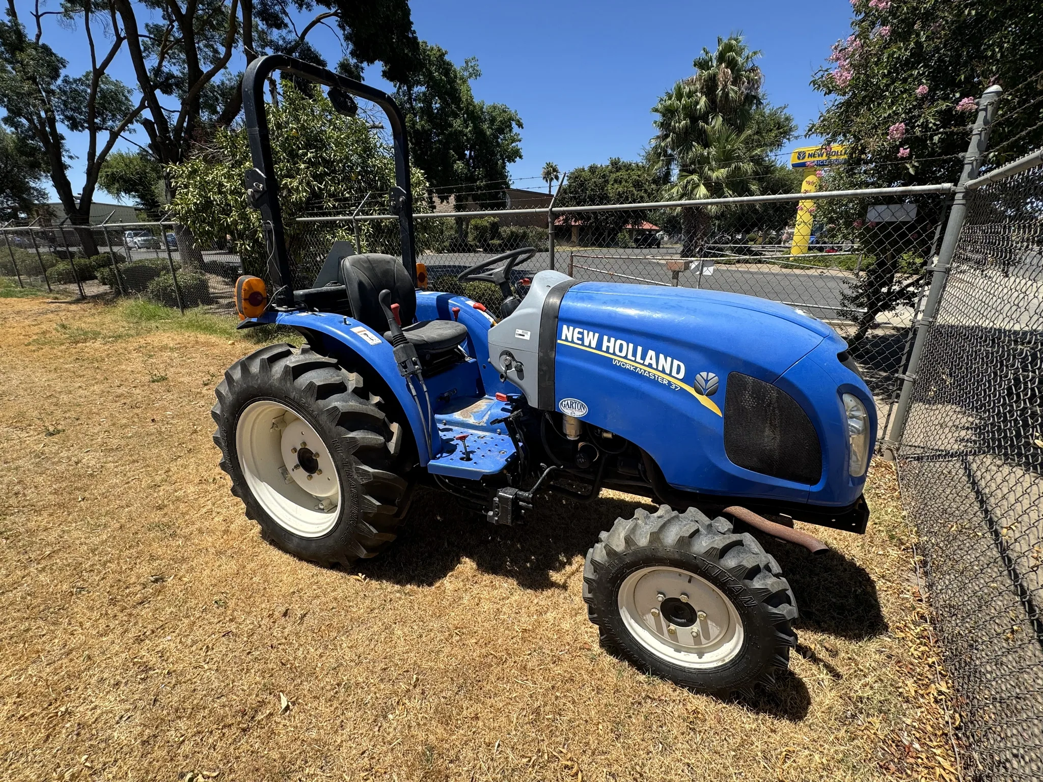Actual stock photo of New Holland WMR 37, stock 028025