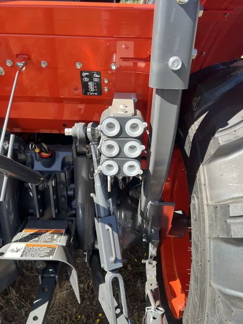 Actual stock photo 4 of Kubota L5070PRM, stock 024280