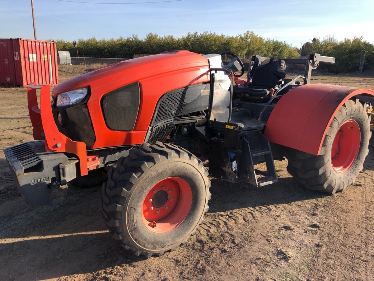 Actual stock photo of Kubota M6L-111SDS, stock C91419