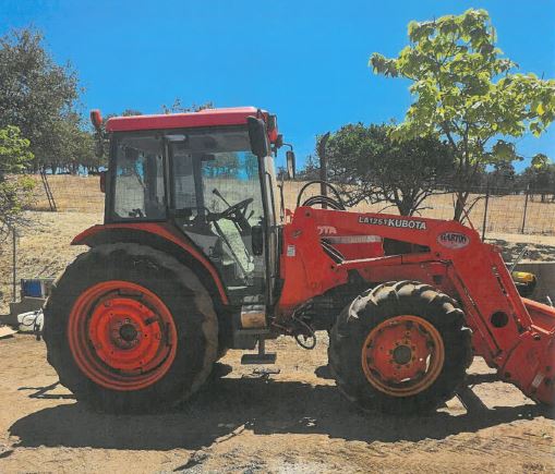 Actual stock photo 2 of 2002 Kubota M9000DTC, stock 029193