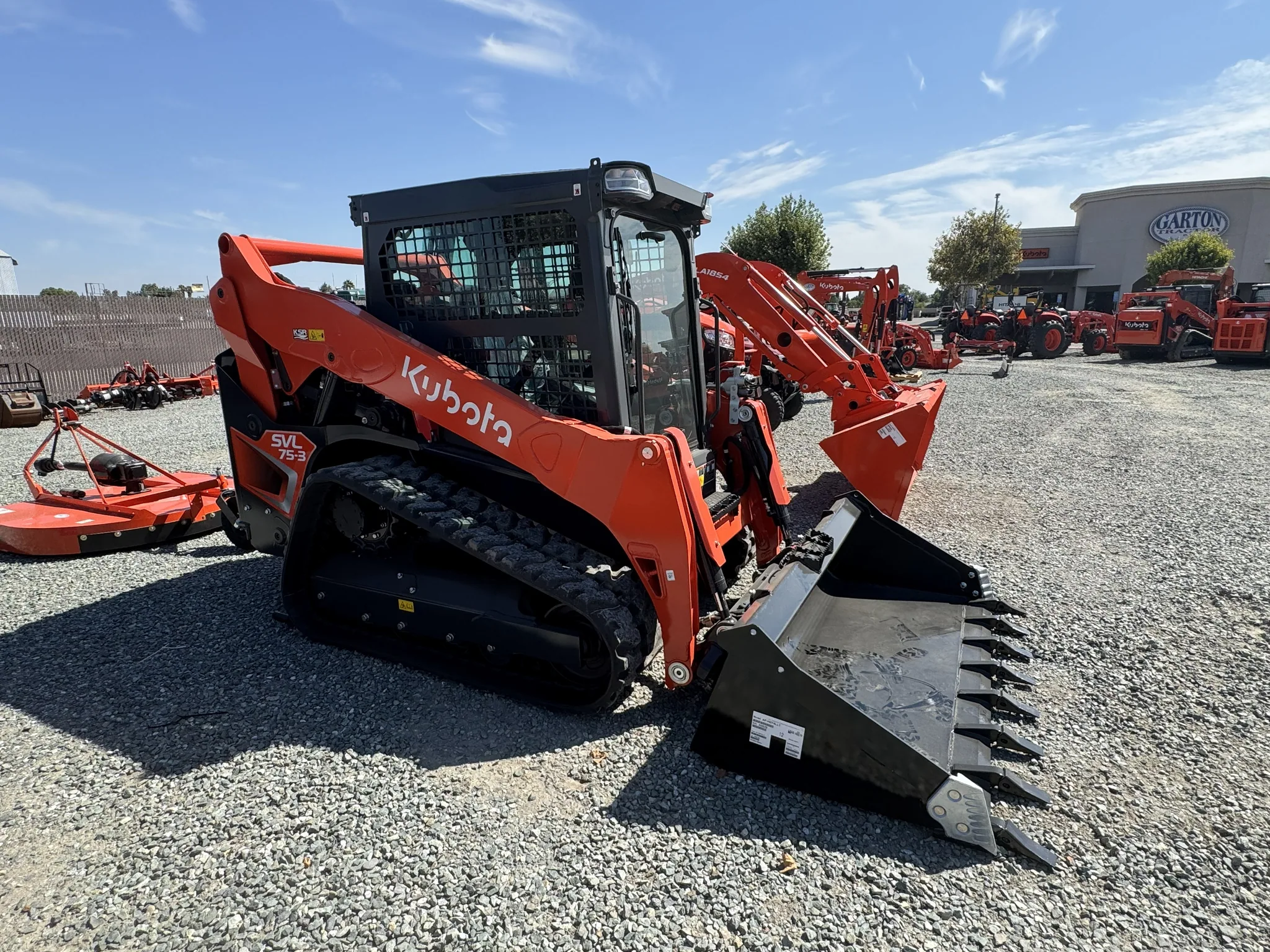 Actual stock photo of Kubota Construction SVL75-3HFWVR, stock 026678