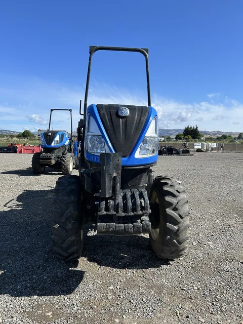Actual stock photo 2 of 2020 New Holland T4.80V4WR, stock 028982