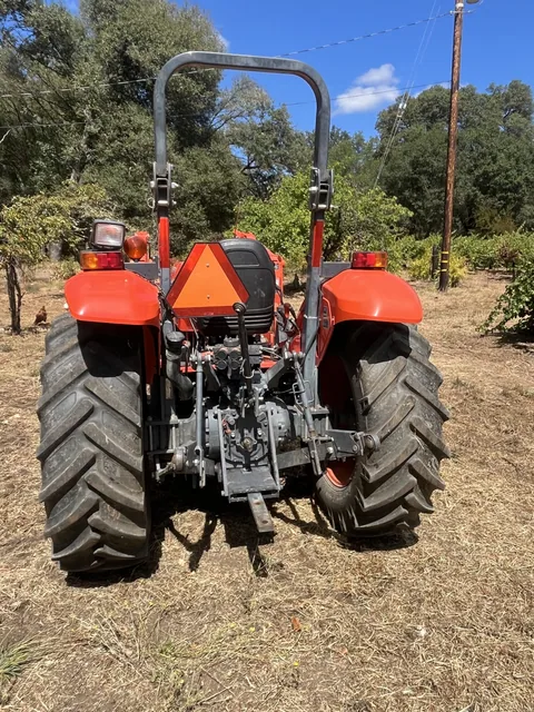 Actual stock photo 4 of 2017 Kubota M5660SUHD, stock 030323