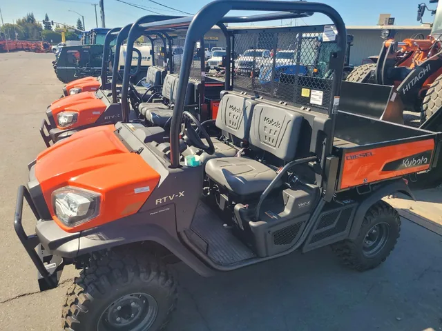 Actual stock photo 2 of Kubota RTVX2-BKH, stock 026994