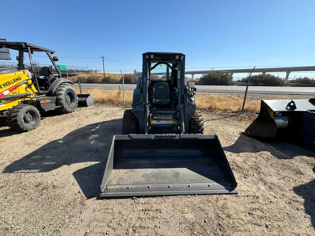 Actual stock photo 2 of 2025 New Holland L328, stock 023911