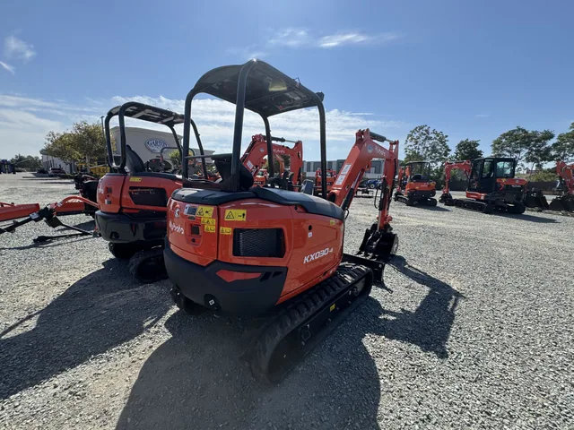 Actual stock photo 3 of Kubota Construction KX030-4R1, stock 025733