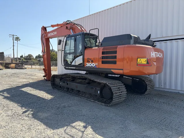 Actual stock photo 2 of Hitachi LANDCROS ZX300LC-6, stock 004882