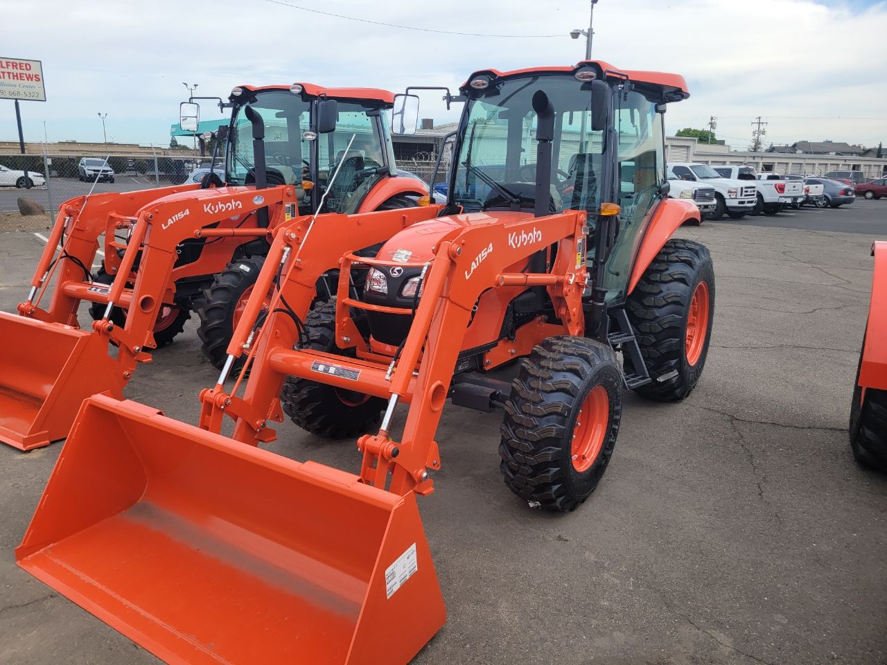 Actual stock photo of Kubota M7060HDC12, stock 023454